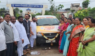 Khed | मी सेवेकरी फाऊंडेशनच्या वतीने योजना दूत मोबाईल व्हॅनचा शुभारंभ