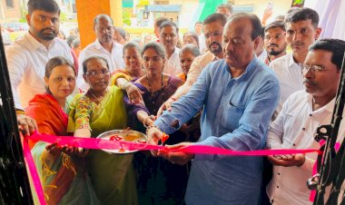 Khed | खासदार कोल्हे यांच्या वाढदिवसानिमित्त आरोग्य शिबिरास उस्फुर्त प्रतिसाद