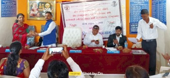 खेड तालुक्यातील ग्रामपंचायत पाडळी-काळेचीवाडी येथे कायदेविषयक शिबिर संपन्न - अँड देविदास शिंदे