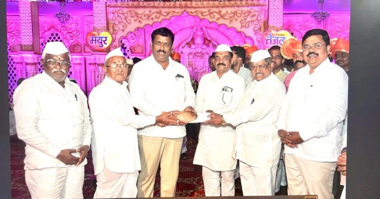 लग्नातील अनावश्यक खर्चाला फाटा ; तरस परिवाराकडून मंदिर उभारणीसाठी एक लाख देणगी