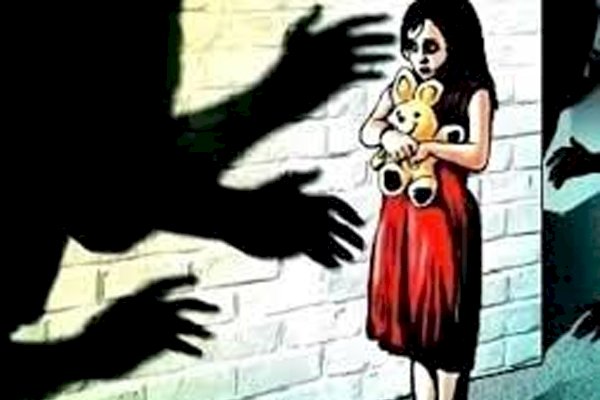 Khed | तालुक्यातील राजगुरूनगरजवळ १० वर्षीय मुलीवर अत्याचार; ५५ वर्षीय नराधमाला अटक